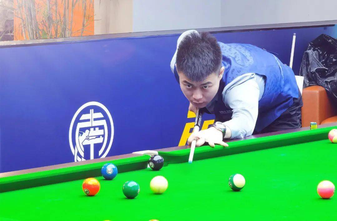 围的无与伦 围的无与伦