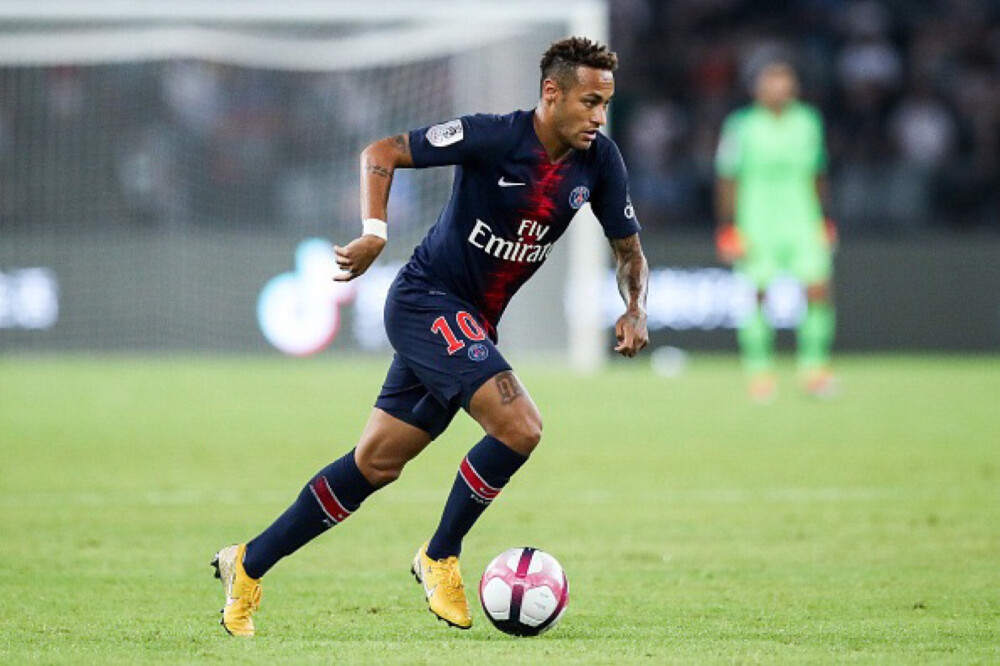 扛住球队上 扛住球队上